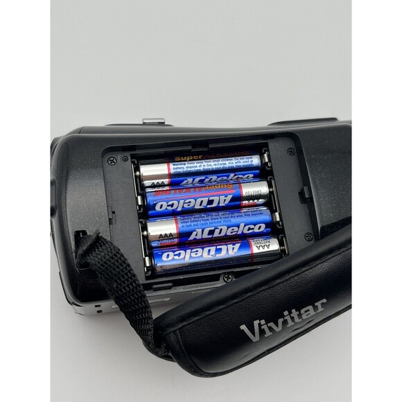 Vivitar DVR 810HD Black Lightweight Handheld HD Camcorder & Case UNTESTED - Picture 5 of 7